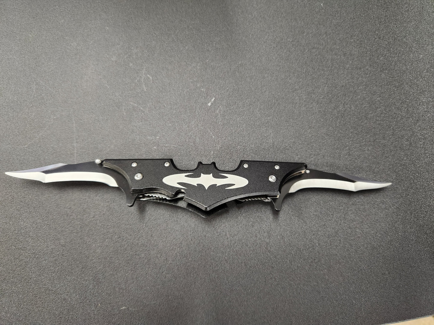 Comic Knife Double Blade