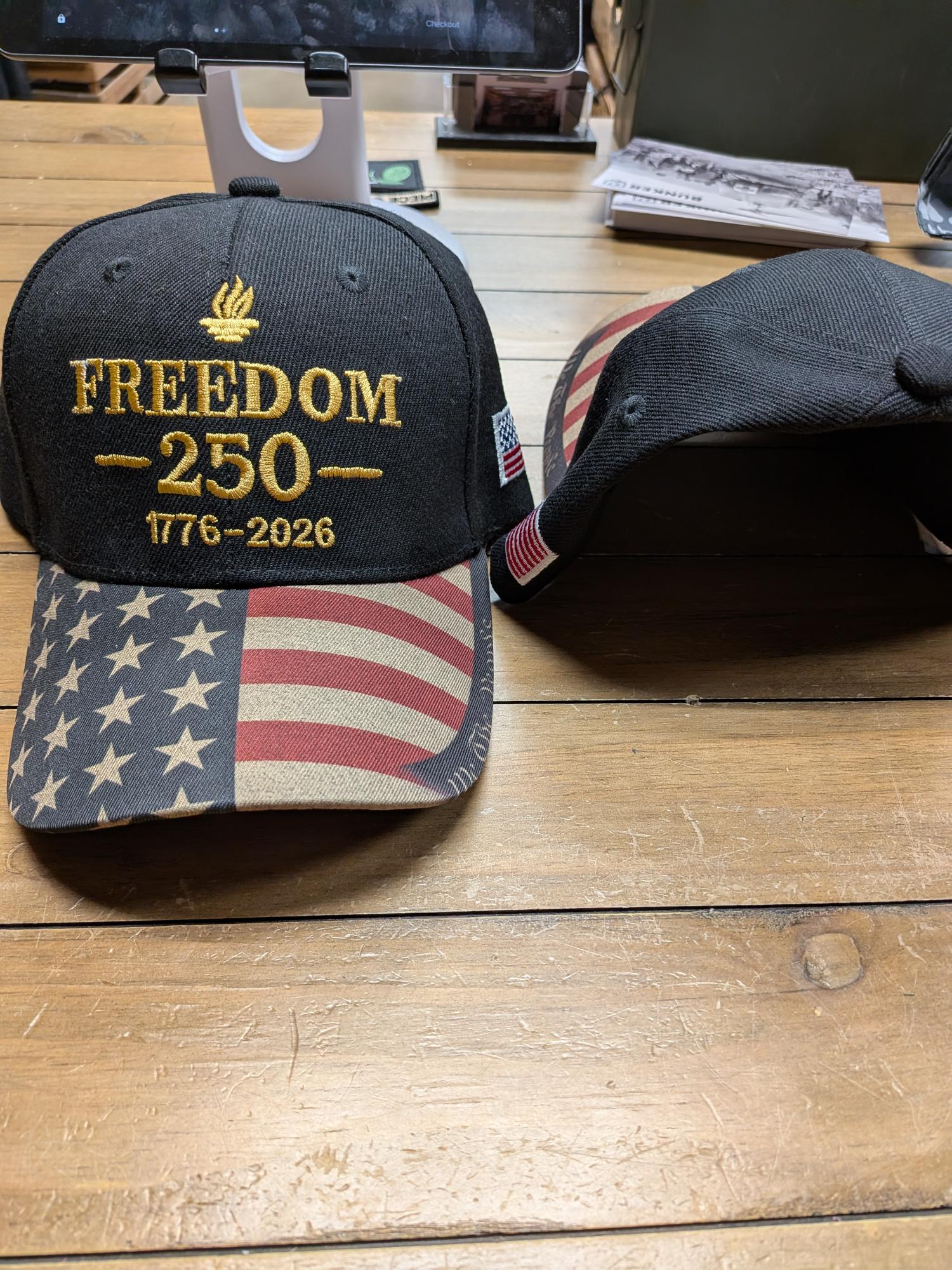 250 American Hat